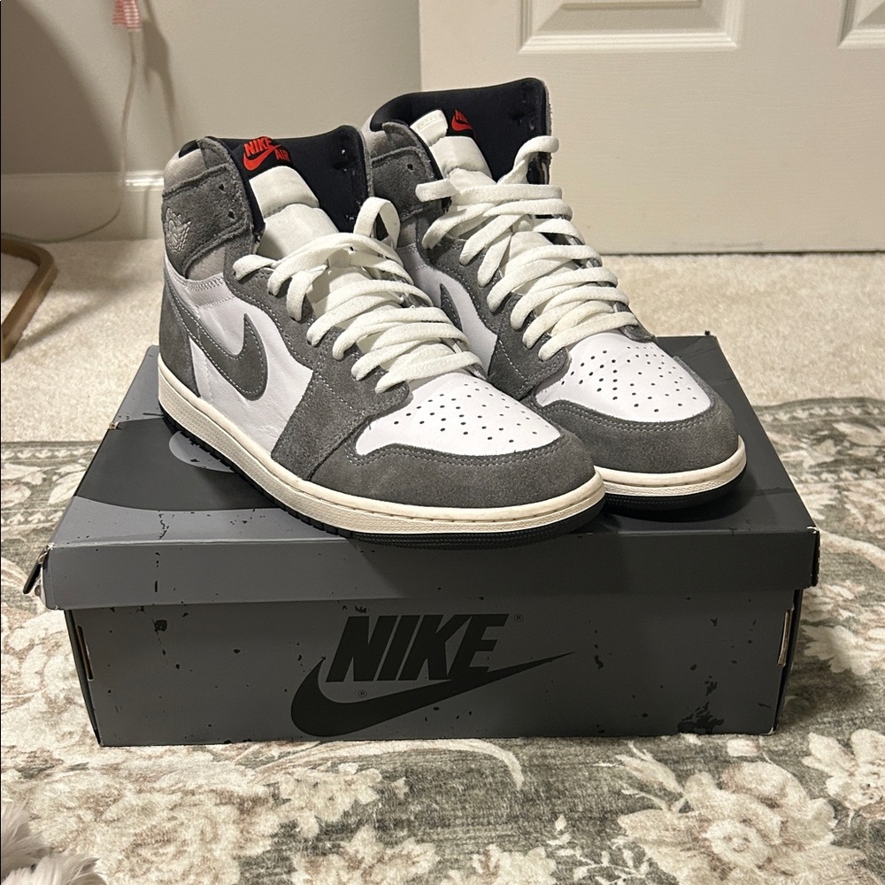 Jordan 1 Retro High OG Washed Black Sneakers